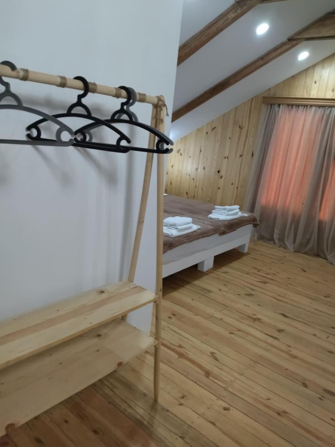 Hotel Alismereti Zekari Экстерьер фото