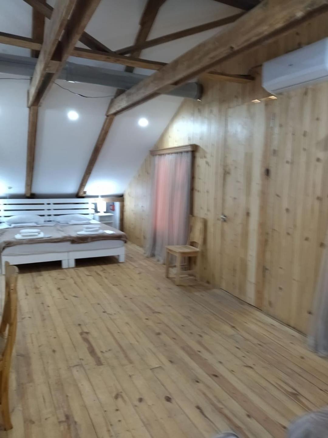 Hotel Alismereti Zekari Экстерьер фото